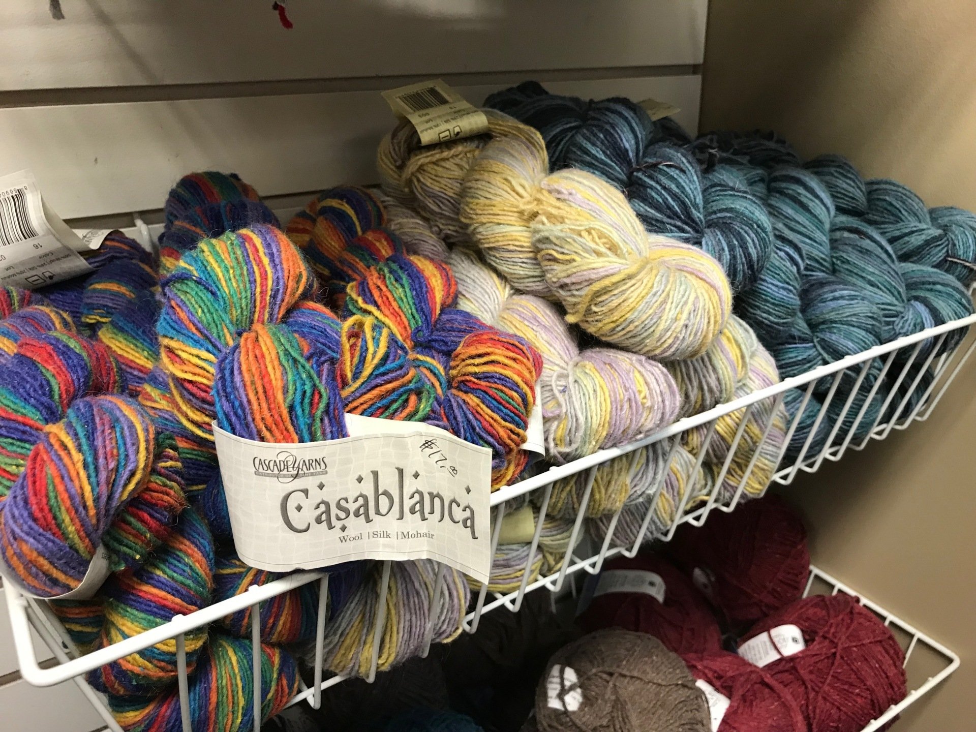 Yak 'n Yarn knitting, crocheting, weaving, needlework supplies, Classes