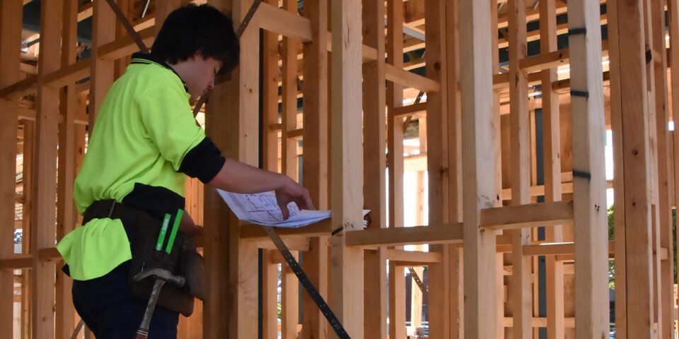 22338VIC - Certificate II in Building and Construction Pre-apprenticeship