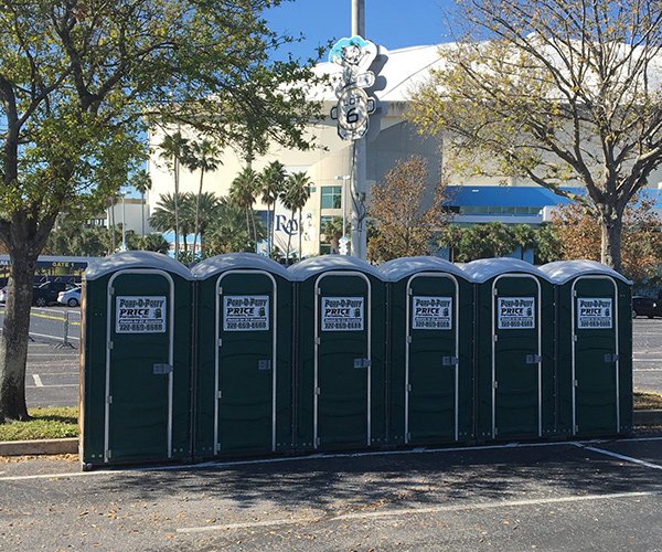Portable Toilets Tampa Bay, FL PortOPotty, INC