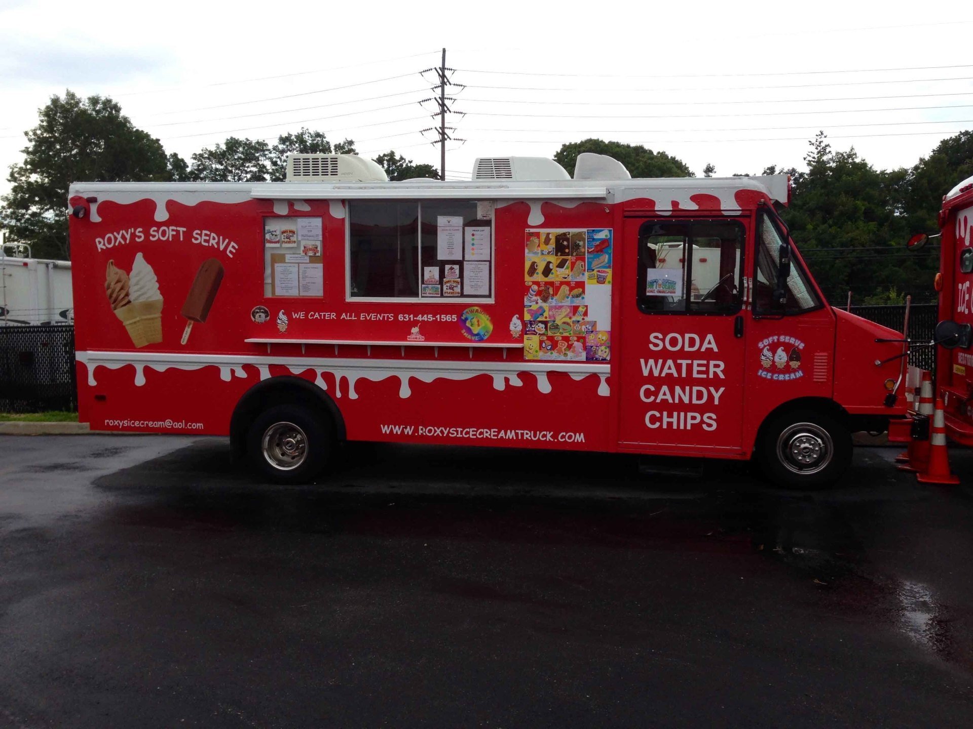 Our Gallery Roxy's Ice Cream Truck Happy Ice Cream Fans