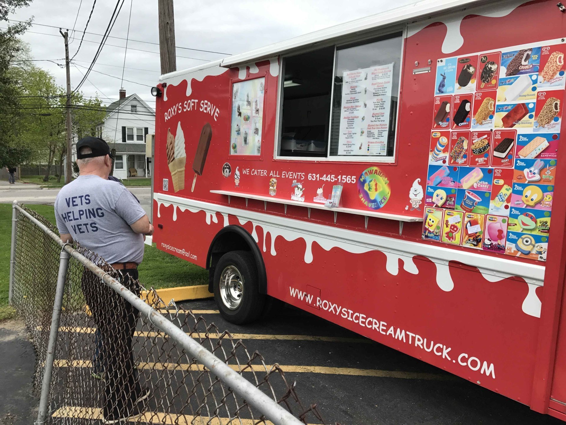 Our Gallery Roxy's Ice Cream Truck Happy Ice Cream Fans