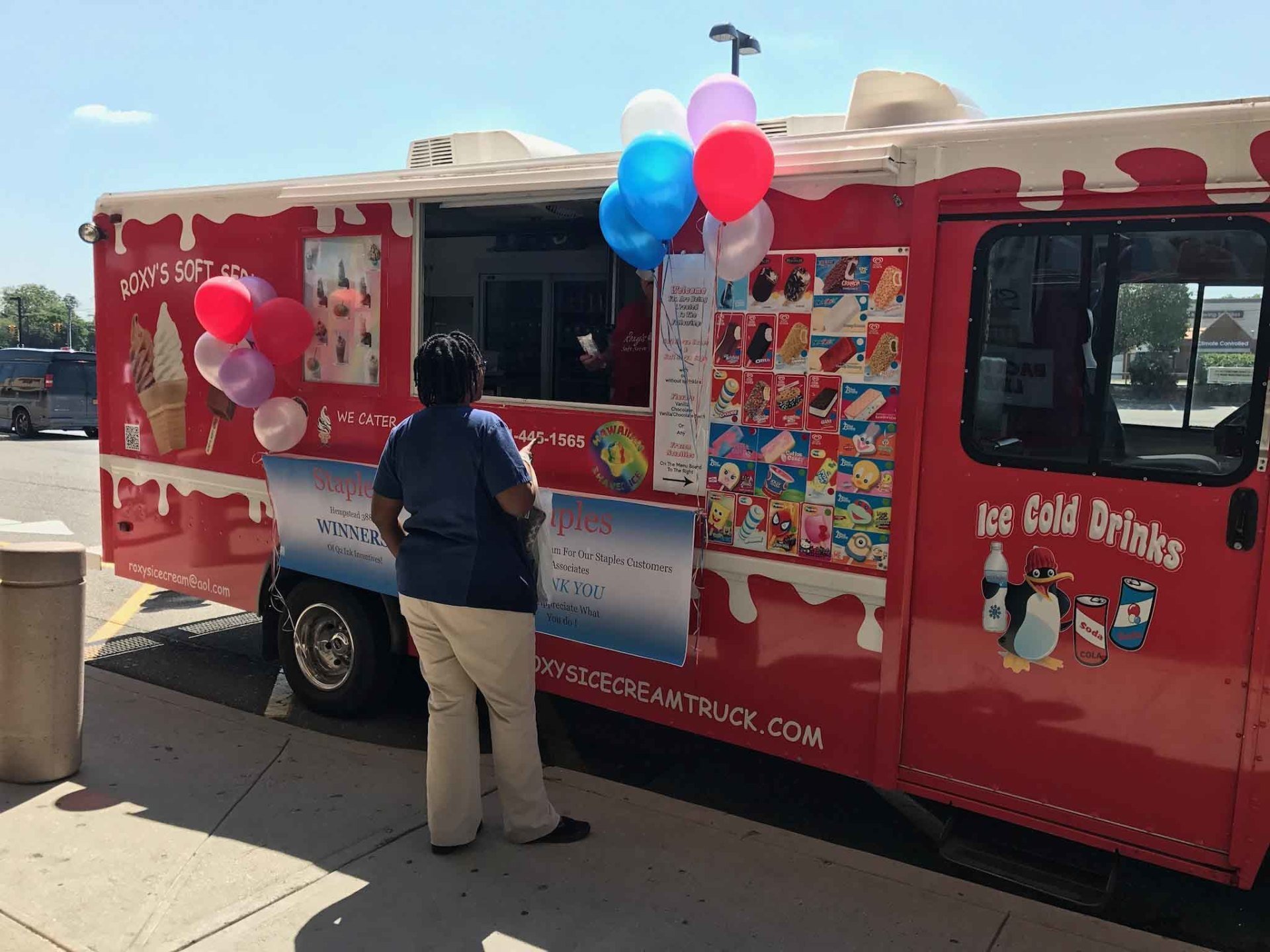 Our Gallery Roxy's Ice Cream Truck Happy Ice Cream Fans