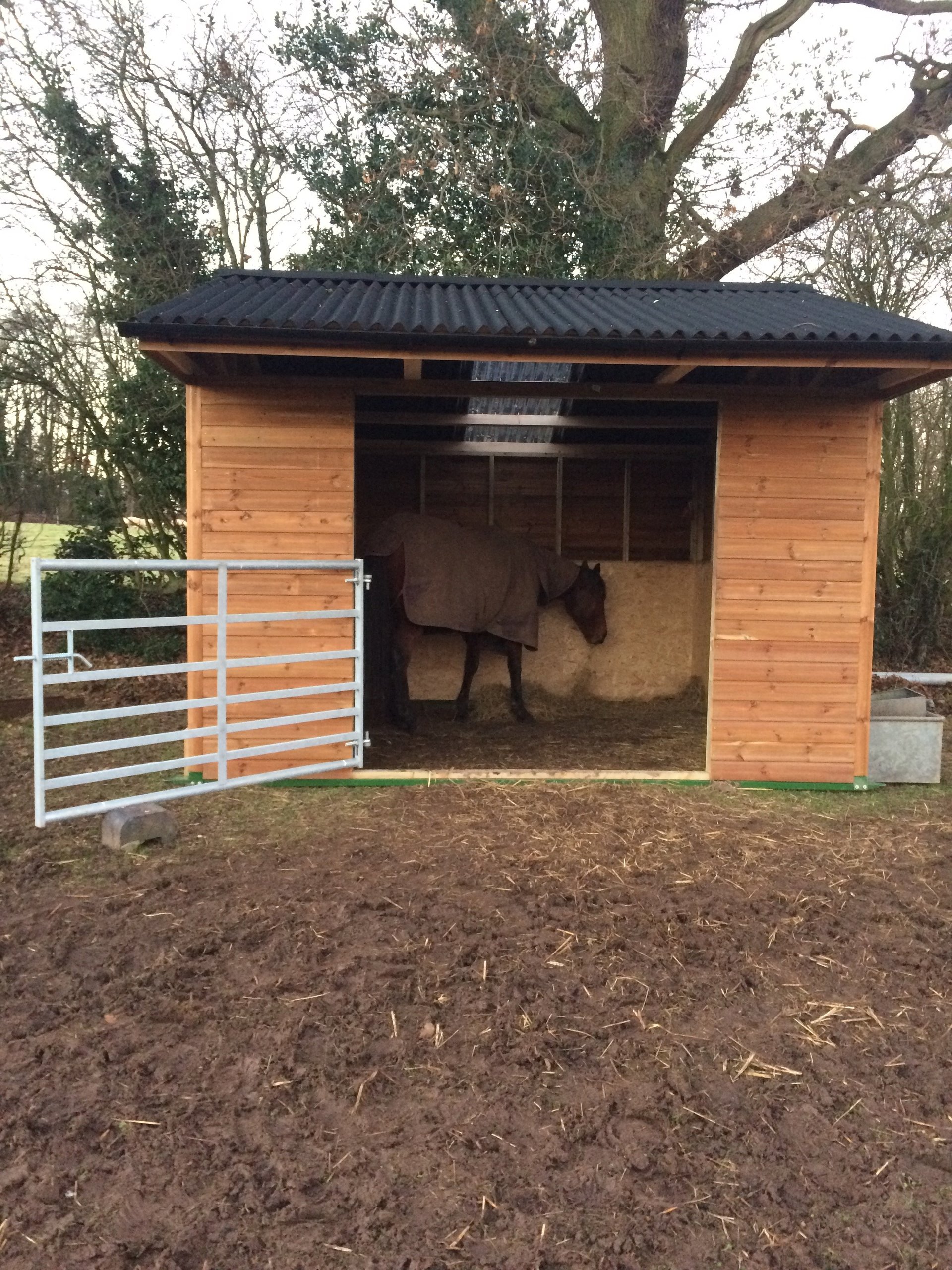 Cheshire Stables, your number 1 local stable manufacturer