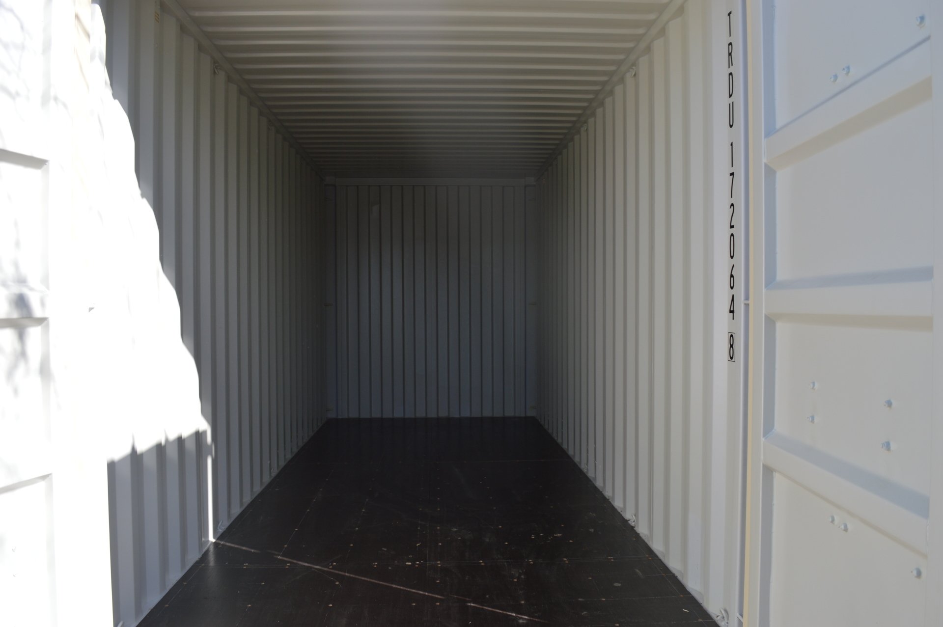 What Does a Shipping Container Cost From the Port of Oakland?