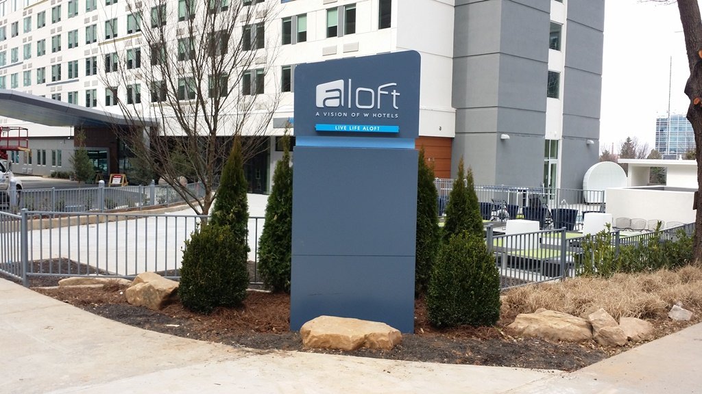 The Importance of Outdoor Signage