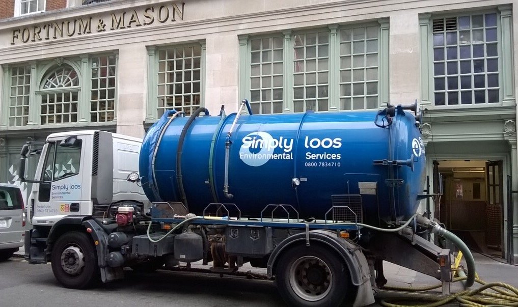 Vacuum tanker services throughout Essex