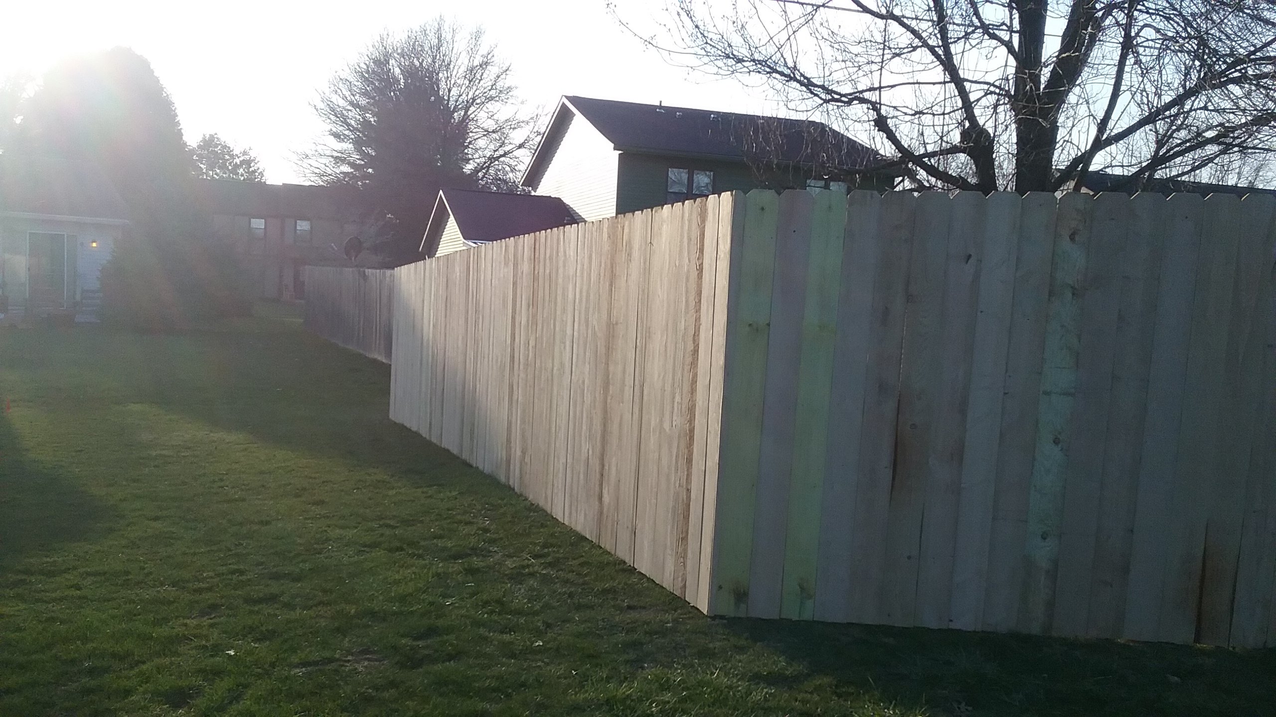 Fencing contractor Newark, OH McCoy's Fence Co.