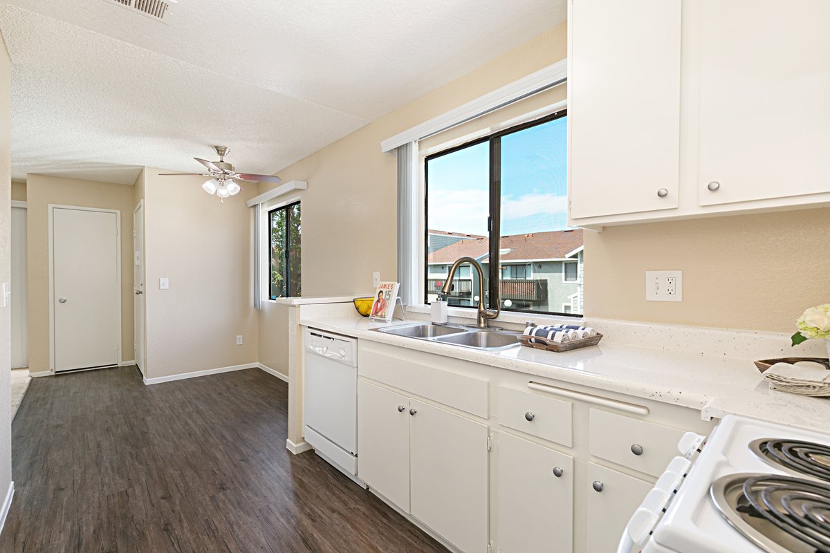 Magnolia Plaza Apartments Property Details