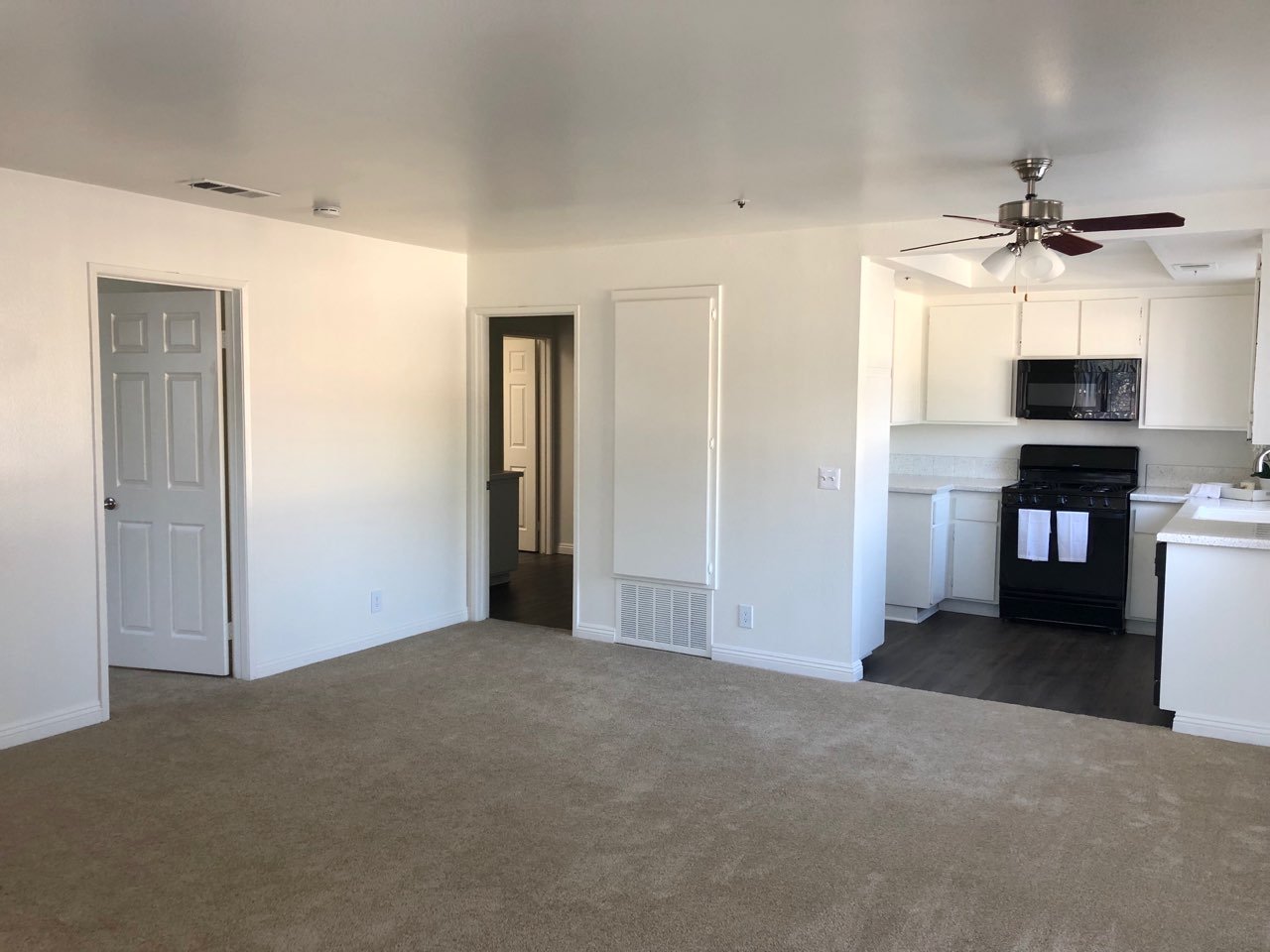 Twin Pines Apartments Property Details