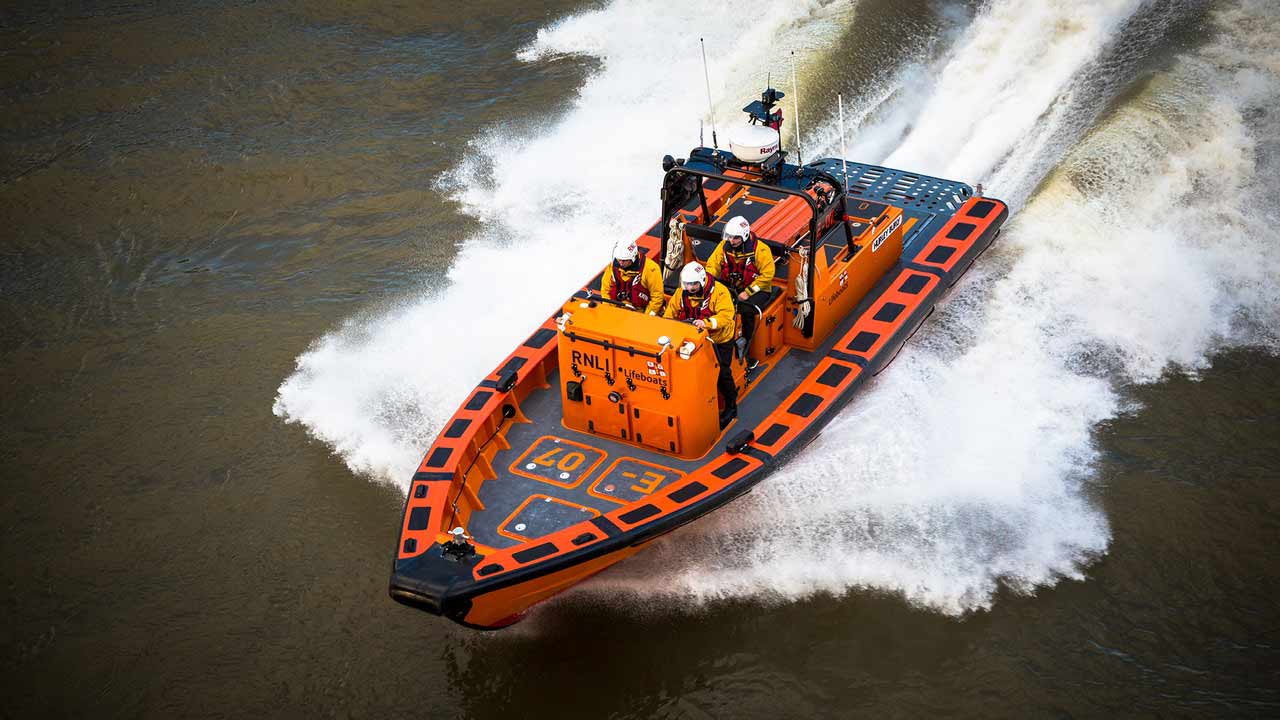 SCOT SEAT UTILISE SKYDEX FOR SEATS ON RNLI E CLASS LIFEBOAT