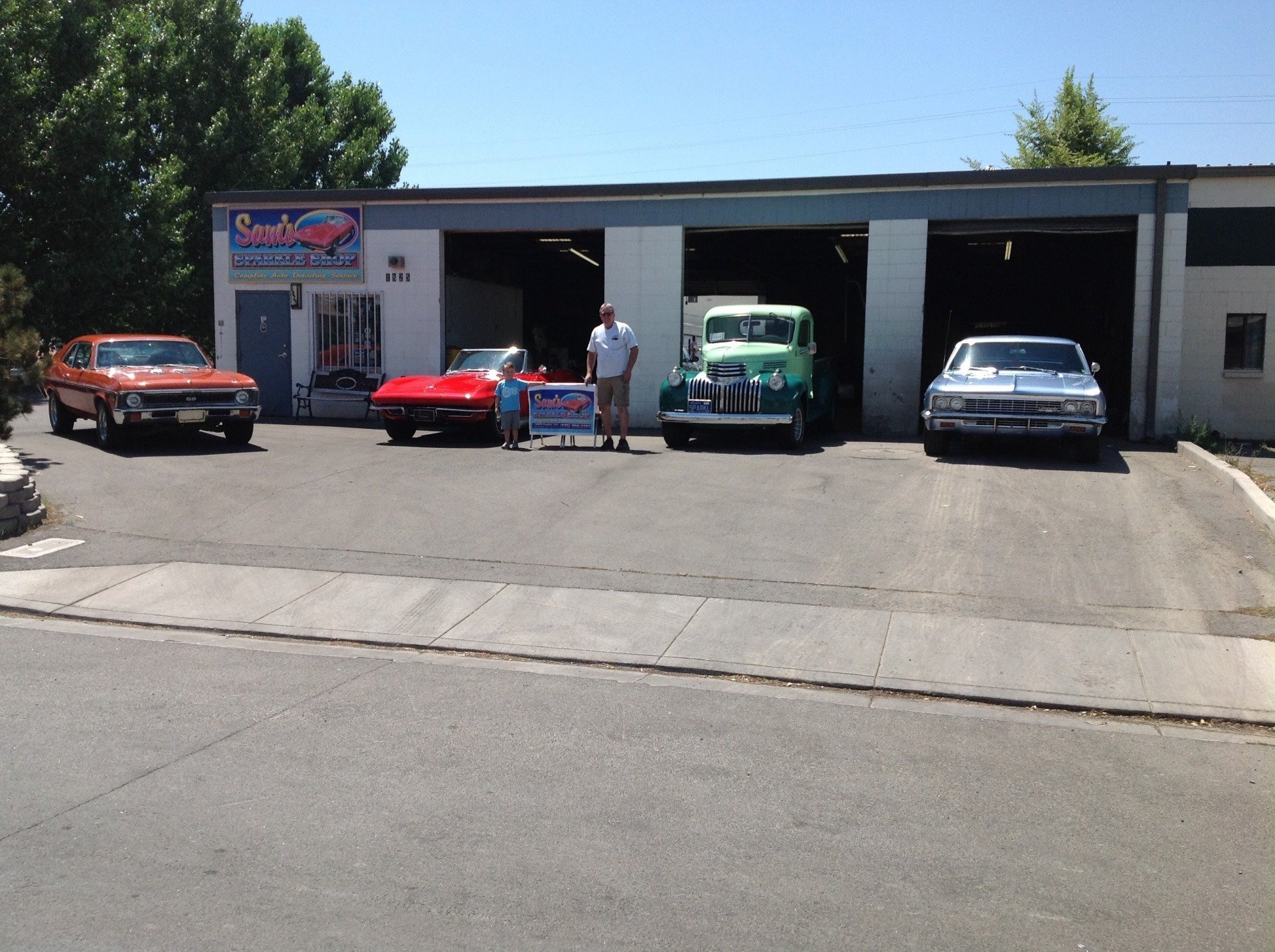 Gallery Sparks, NV Sam’s Sparkle Shop