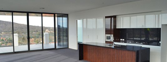 Canberra painting services at work