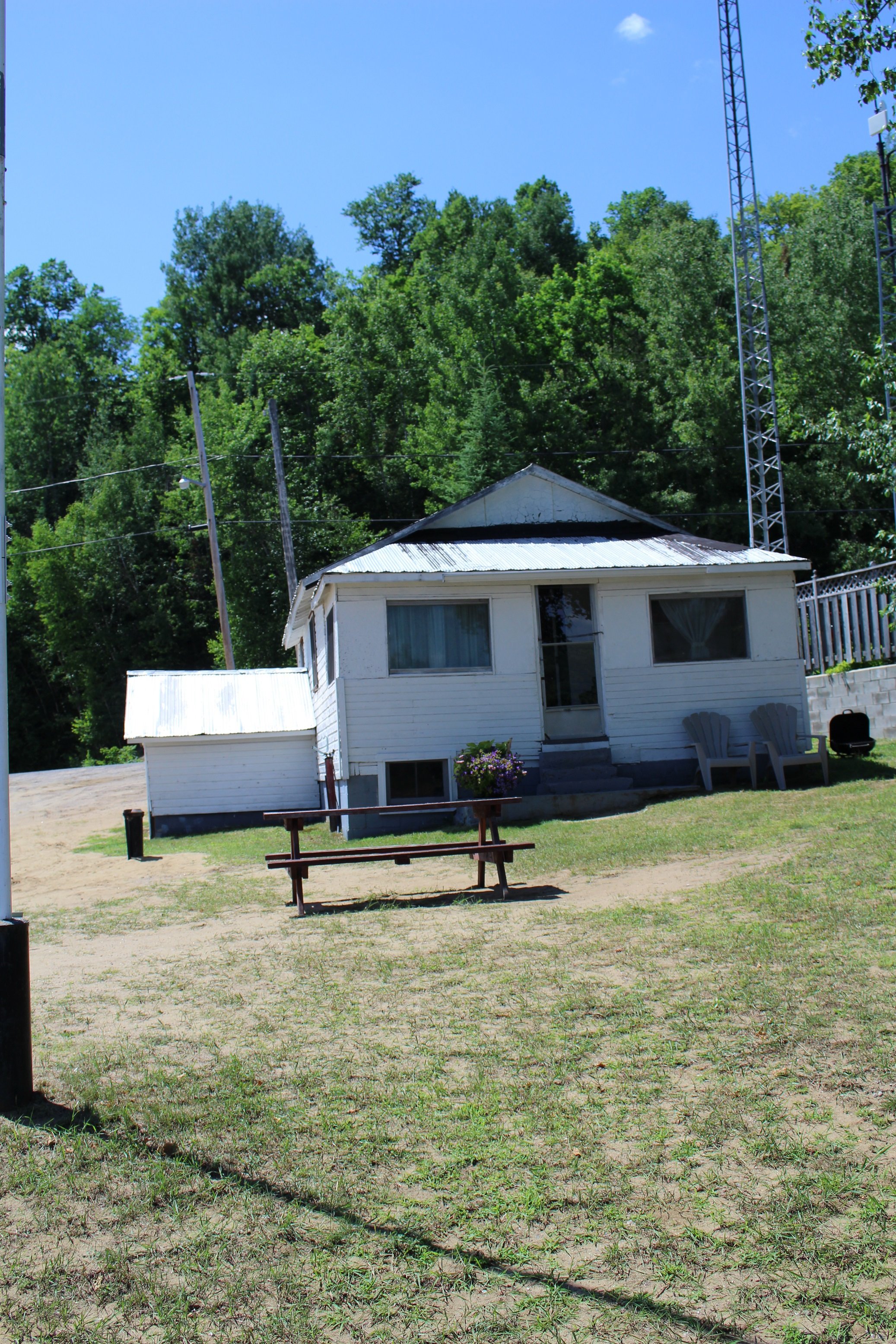 Cottage RentalsBaptiste Lake