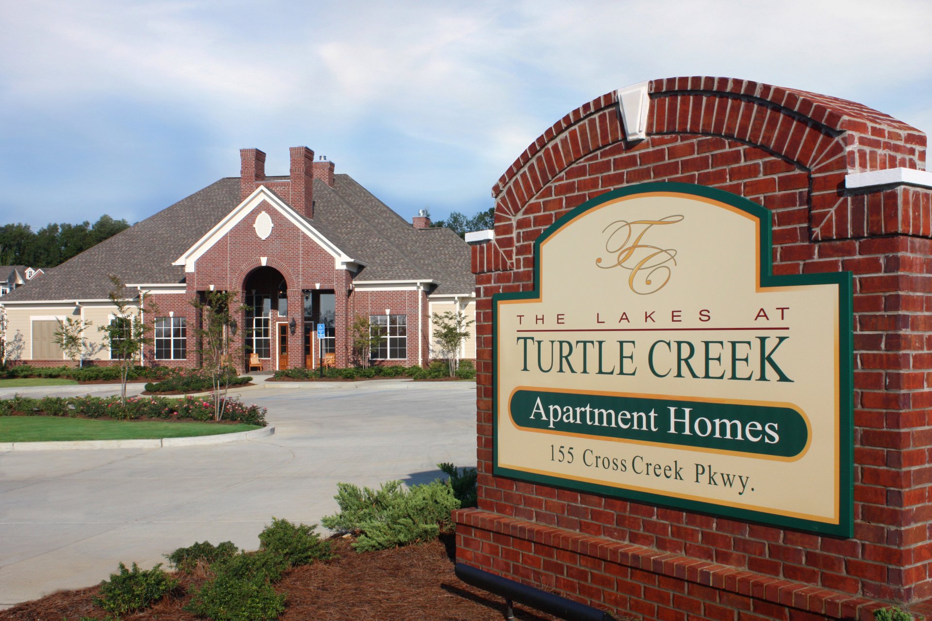 The Lakes at Turtle Creek Apartment Homes For Rent in Hattiesburg MS
