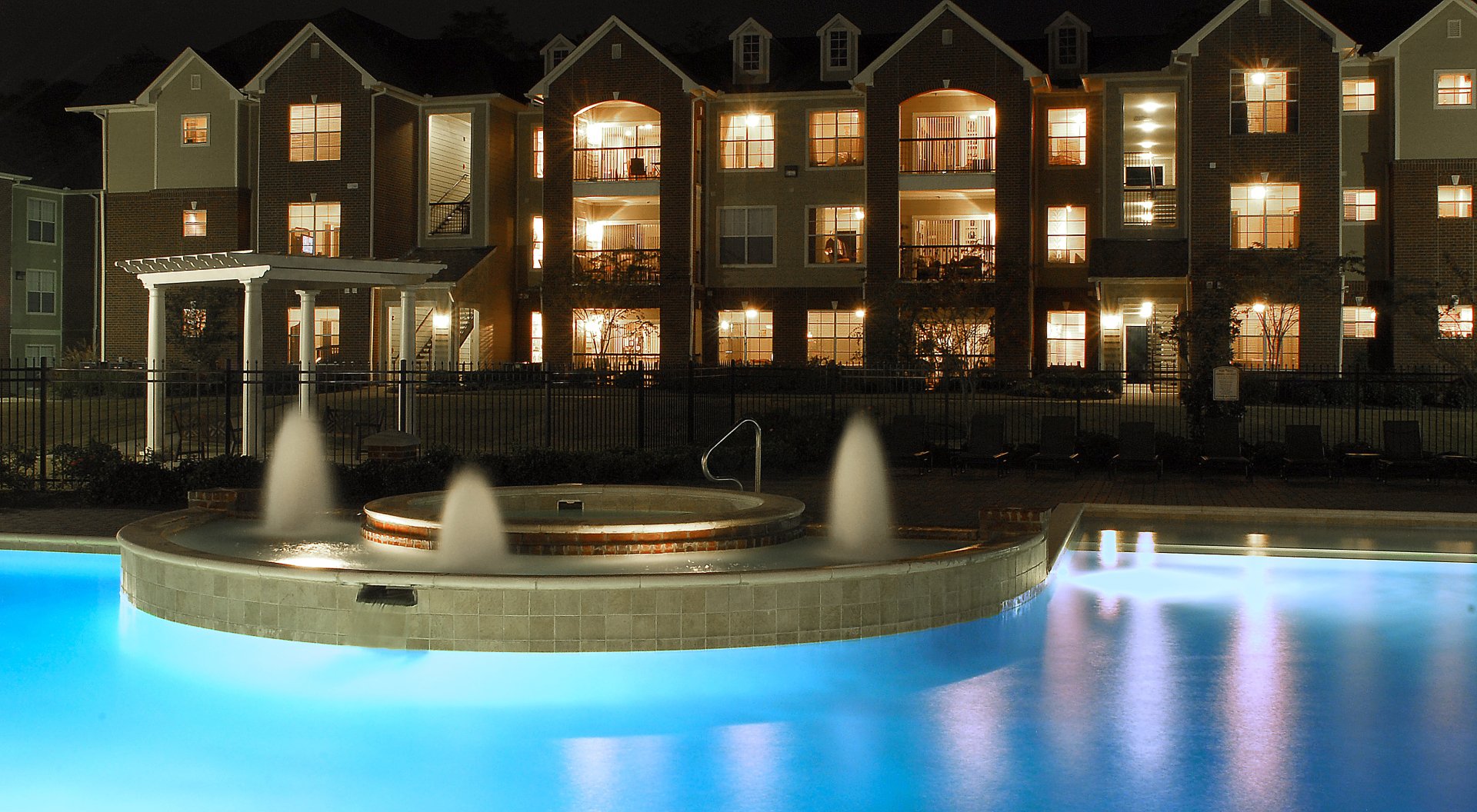 The Lakes at Turtle Creek Apartment Homes For Rent in Hattiesburg MS