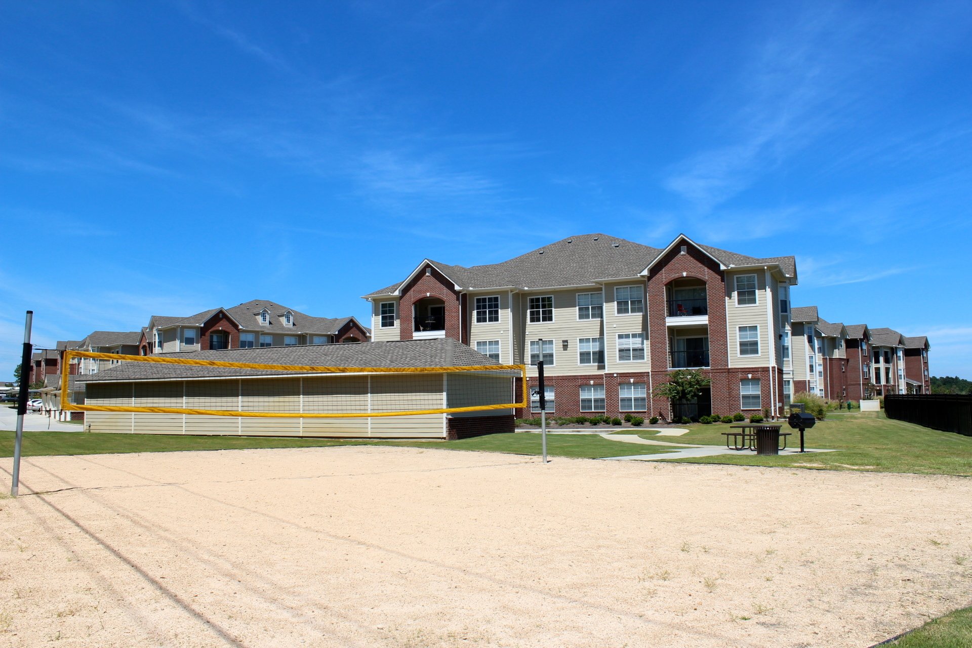 The Lakes at Turtle Creek Apartment Homes For Rent in Hattiesburg MS