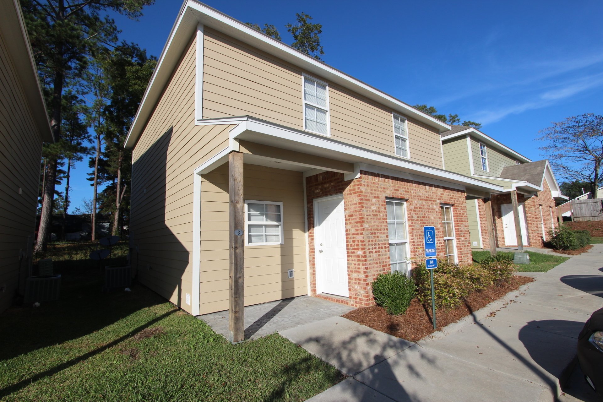 Magnolia Townhomes Apartments for Rent in Hattiesburg, MS