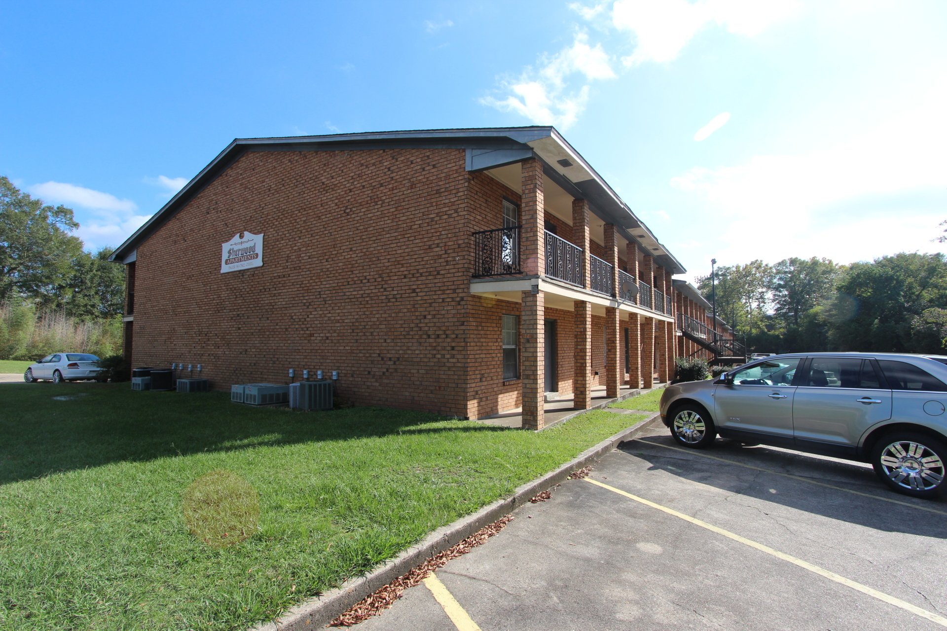 Apartments for rent near USM in Hattiesburg MS Longwood Crossing