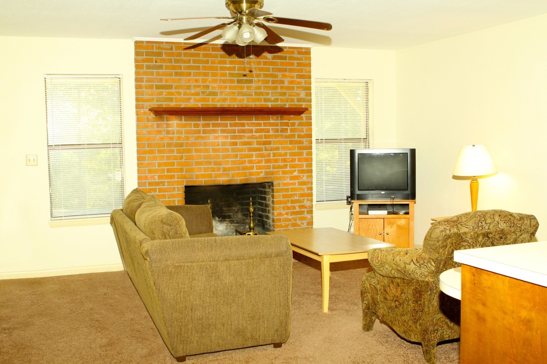 Apartments for rent near USM in Hattiesburg MS Villa Des Chene