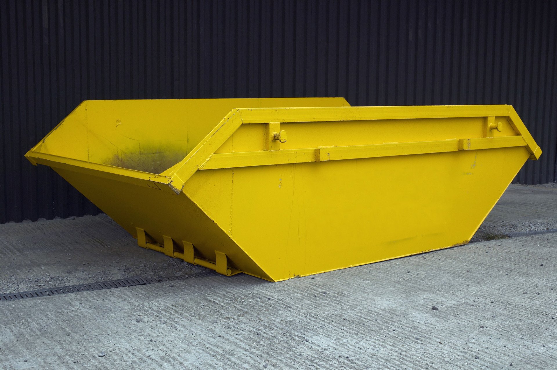 TC Skip Hire Ltd Ro/Ro Bins StokeonTrent