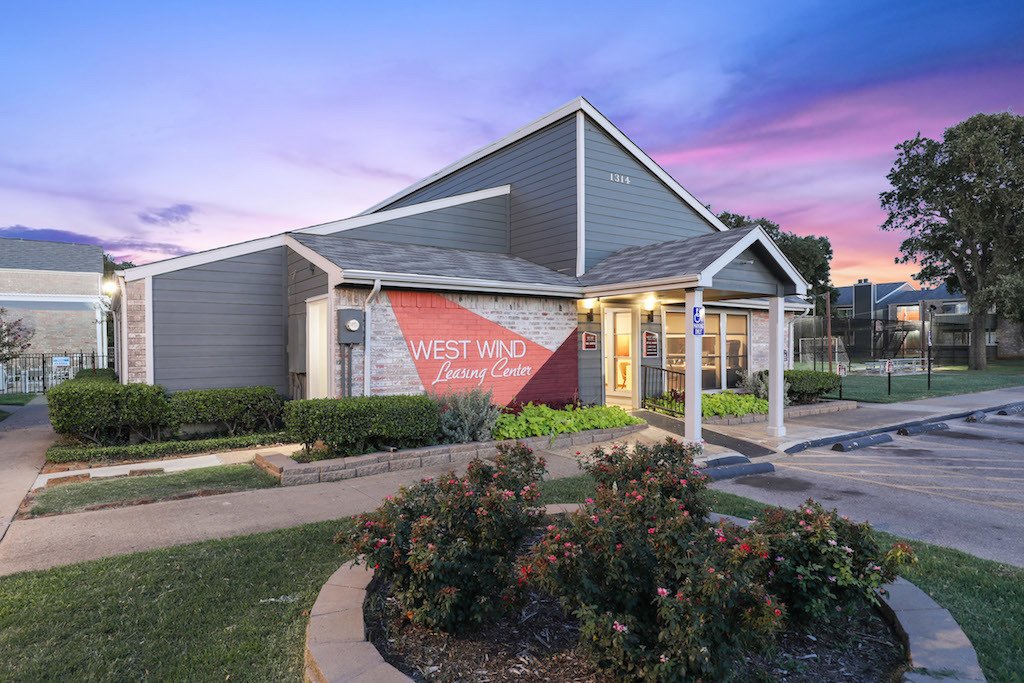 Gallery West Wind Irving Apartments