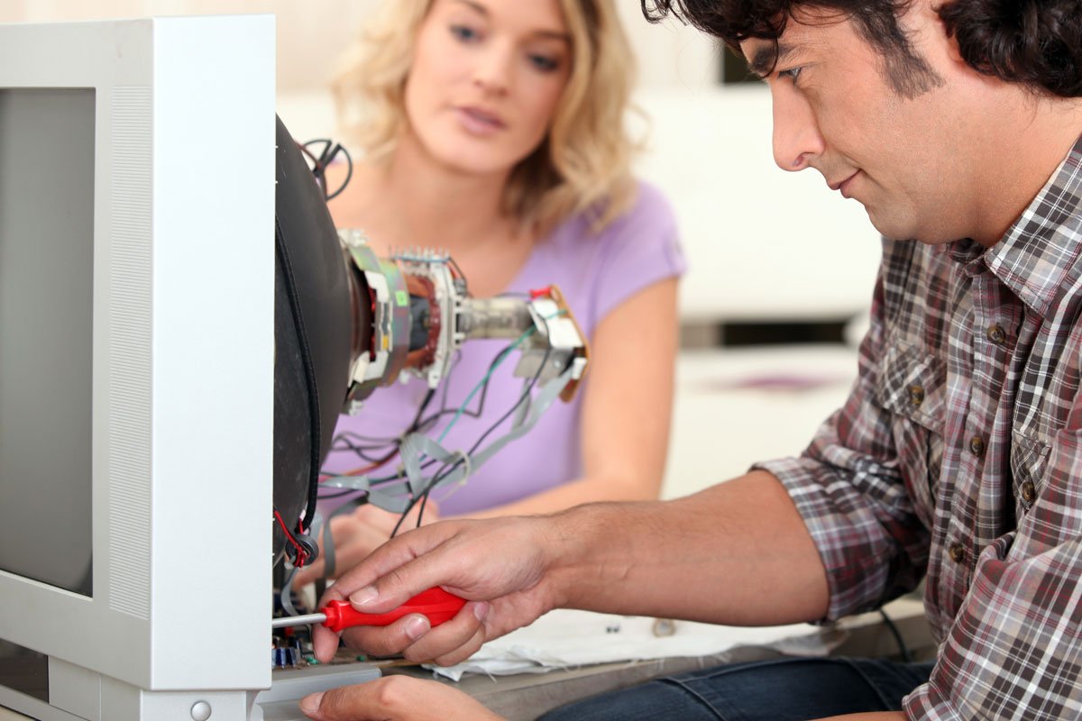 TV repair and servicing Sound & Vision