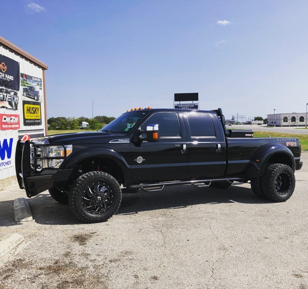 Gallery Custom Truck & Wheel