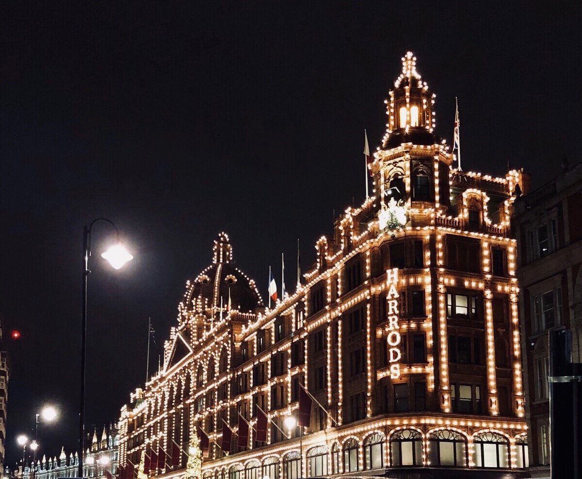 London Taxi Christmas Lights Tour.