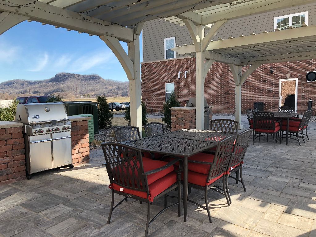 Three Amigos Property Management, LLC Grasslands Apartments