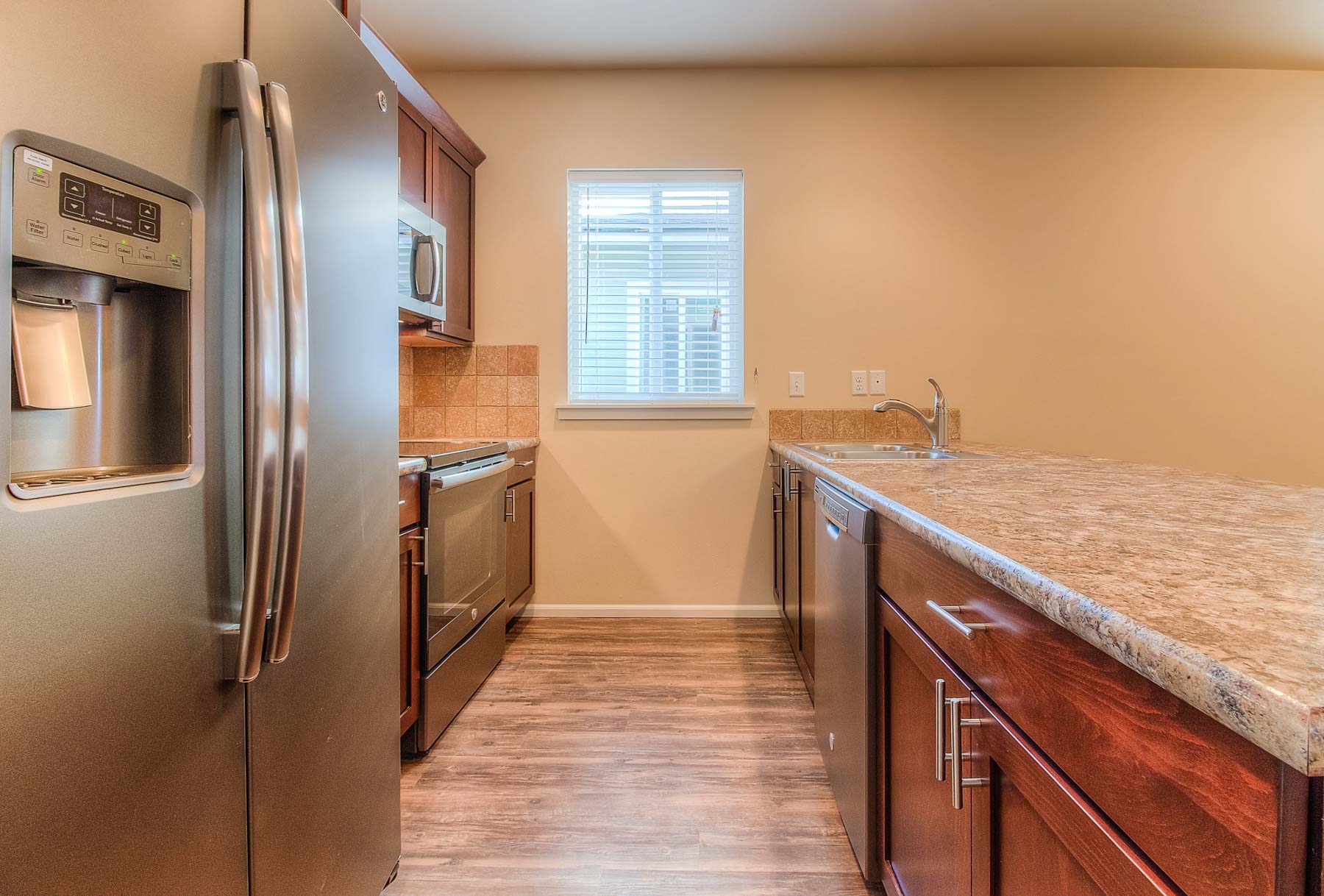 Ahtanum Crossing Townhomes for Rent in Yakima, WA Apple Ridge
