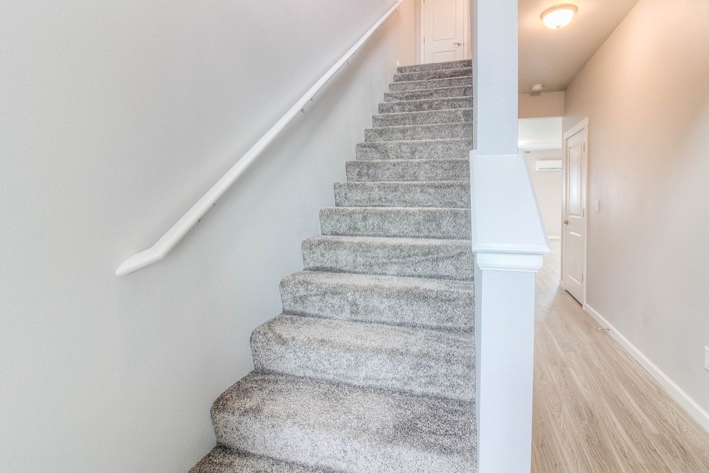 Ahtanum Crossing Townhomes for Rent in Yakima, WA Apple Ridge