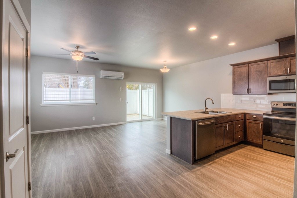 Ahtanum Crossing Townhomes for Rent in Yakima, WA Apple Ridge
