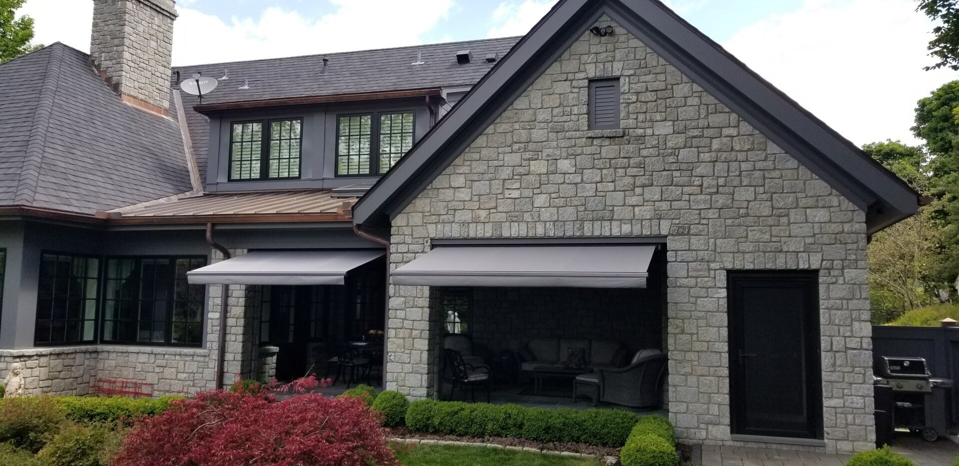 Retractable Screens in Somerset, KY Lexington Tent & Awning