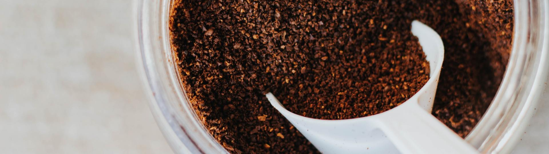 15 Secrets to Keeping Your Custom Closets Smelling Fresh