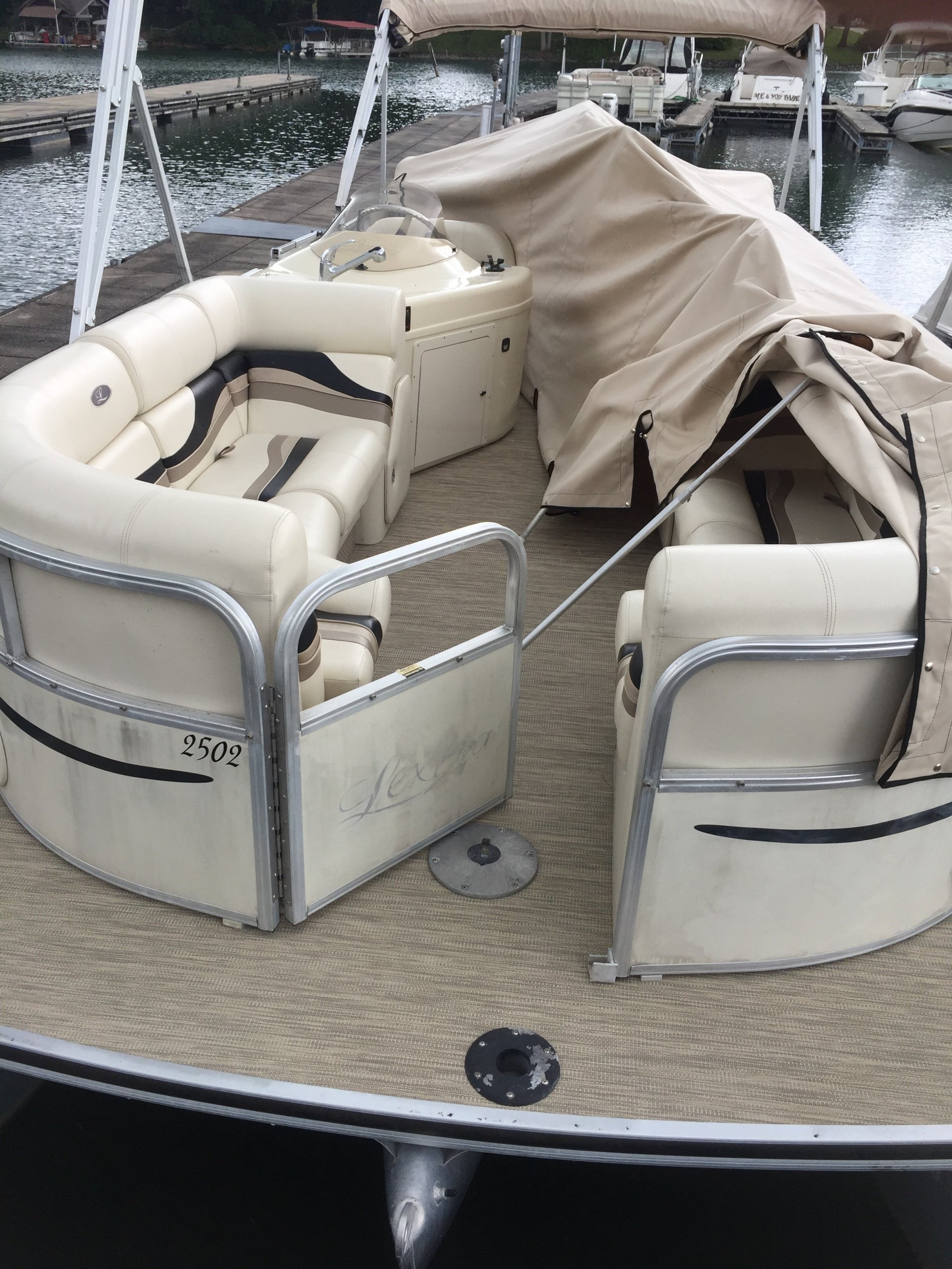 Marine & Outdoor Furniture Upholstery Cornelius, NC Howell and Sons