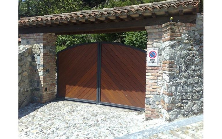Cancello legno ferro ed12 ~ pineglen Cancelli in ferro e legno