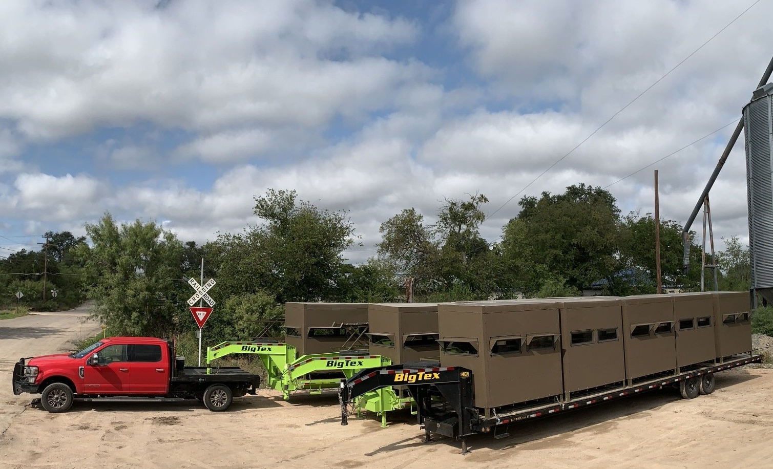 Road Feeders for Deer Road Feeders for Sale Texas Wildlife Supply