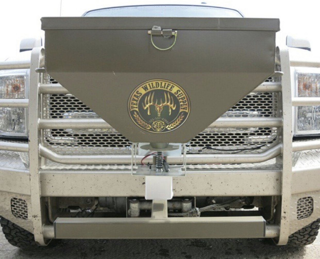 Deer Blinds, Deer Feeders, Feed Bins, Feed Jets Texas Wildlife Supply