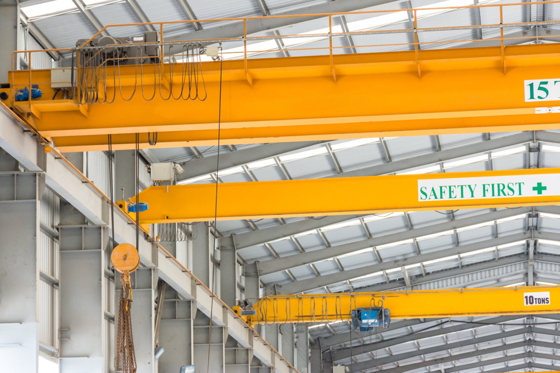 4 Types of IBeam Jib Cranes for Your Warehouse