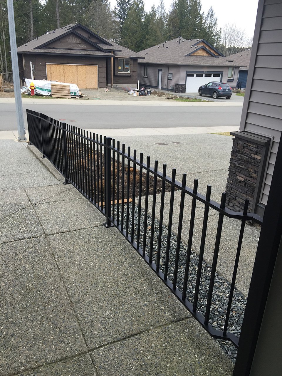 Picket Railings Nanaimo, BC SunRay Aluminum Railings
