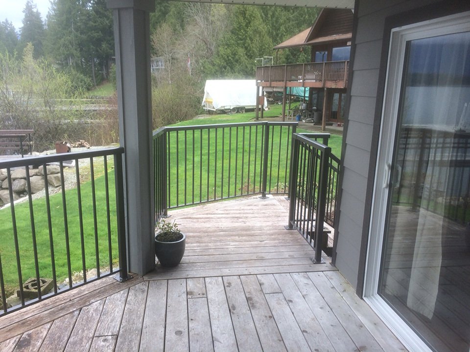 Custom Railing Nanaimo, BC SunRay Aluminum Railings