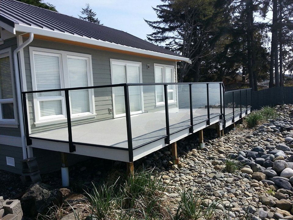Glass Railings Nanaimo, BC SunRay Aluminum Railings