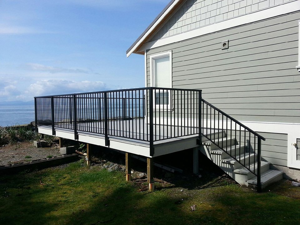 Picket Railings Nanaimo, BC SunRay Aluminum Railings