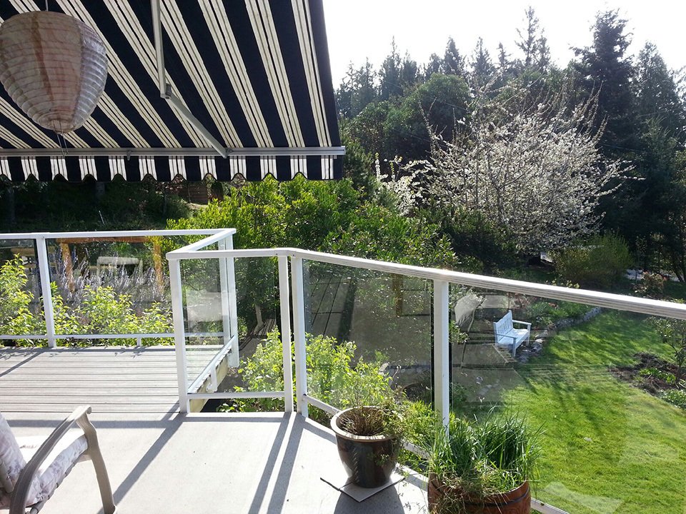 Custom Railing Nanaimo, BC SunRay Aluminum Railings