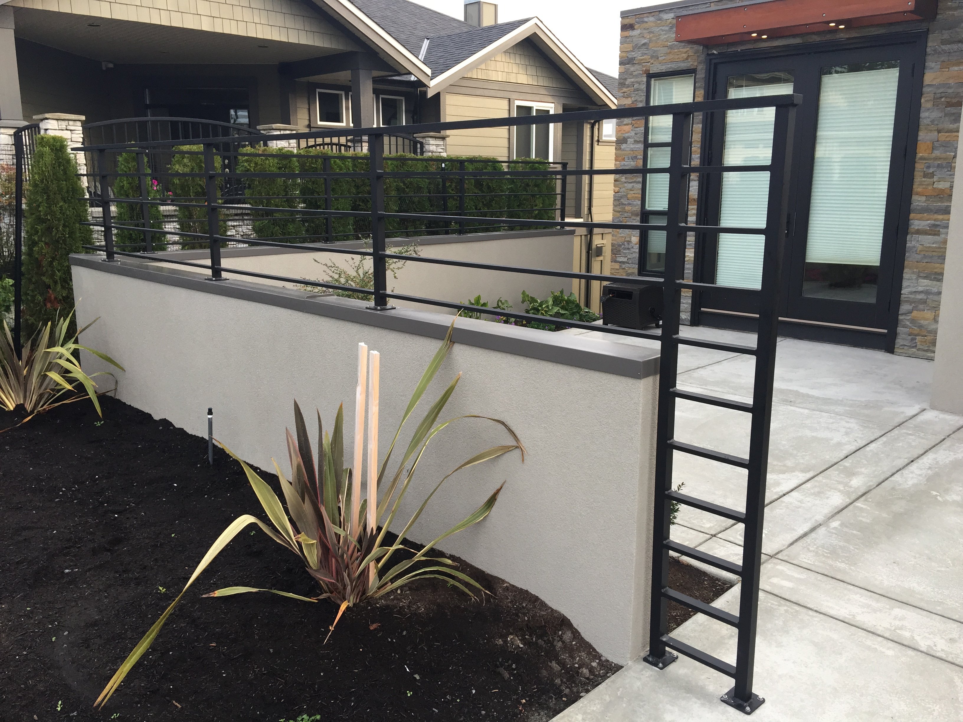 Custom Railing Nanaimo, BC SunRay Aluminum Railings