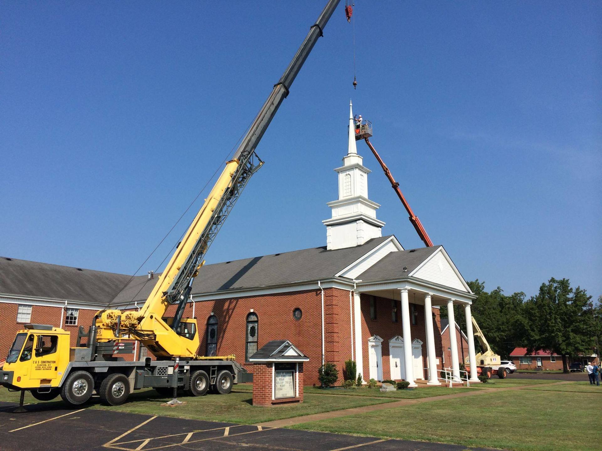 American Roofing Co Roofing Services McKenzie, TN