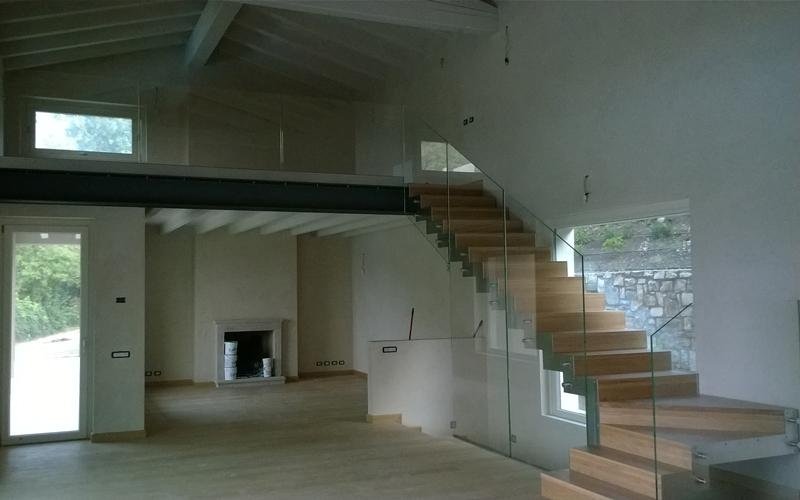 Parapetti in vetro brescia vetreria ghizzardi Ringhiere in vetro per scale interne