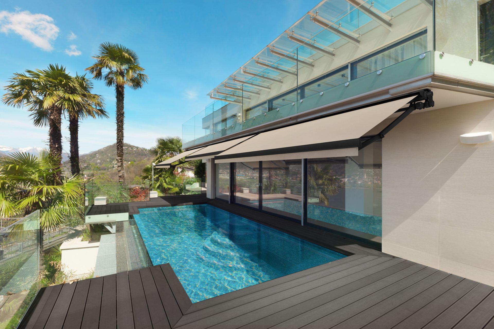 COVERTECH Retractable Awnings Patio Awnings Made in Canada