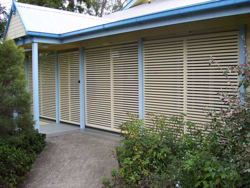 prim shutters