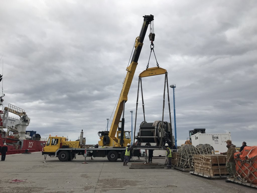 FRANCO ESTIBAJES Y CARGAS